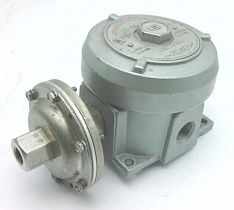 Реле давления UNITED ELECTRIC J110-551, 0-80" WC, 125/250 В, 15 А