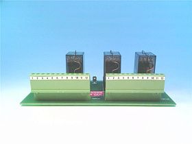 Выходной модуль реле EATON 15-242-65, 3-точечный, 115VAC