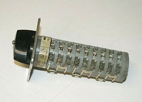 Поворотный кулачковый переключатель BACO CONTROLS PR10-2353-C8 20A 500VAC