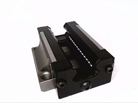 Линейная направляющая LLTHC 25 A-T1 P5 EWELLIX с фланцевой кареткой