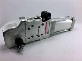 Пневмопривод Артикул 82M-503SL50D8 от производителя DOVER CORPORATION