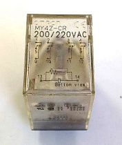 Реле миниатюрное OMRON MY4Z-CR AC200/220V 4PDT с защитным контуром