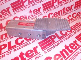 Клапан пневматический регулирующий 4/2 с ручным управлением 1/4" Parker 530931000