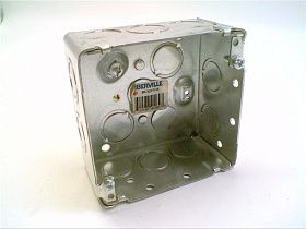 Коробка монтажная для розетки Iberville BC52171-K, 102x54 мм, 22 выбивных отверстия