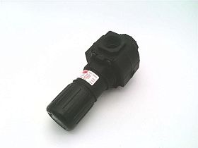 Пневматический регулятор давления SPEEDAIRE 4ZM23 150/300 PSI