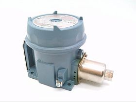Реле давления UNITED ELECTRIC H121-164, 0-200 PSI, 480 В, 15 А, латунный сильфон
