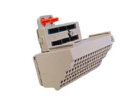 Клеммный блок Allen Bradley 5094-RTB3I, съемный, изолированный, 10А, 32В DC