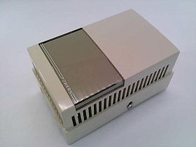 Комнатный гигростат POWERS CONTROLS Room Hygrostat DA бежевый 186-0013