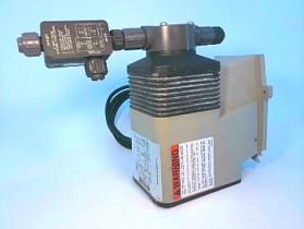 Электромагнитный дозирующий насос P75MPM4XAVHC1BXX Wallace & Tiernan, 100 PSI