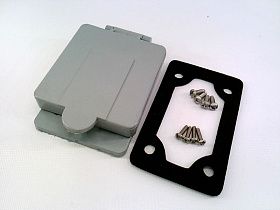 Крышка одинарная серая для розетки 20А Carlon E98G20