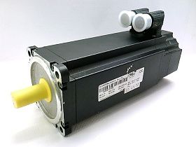 Серводвигатель B&R 8LSA45.E0022D200-0 синхронный трехфазный 2200 об/мин