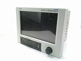 Графический регистратор Endress+Hauser RSG40 Memograph, 20 аналоговых/14 цифровых входов, 24В