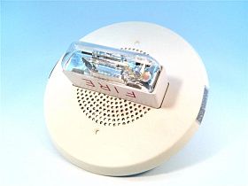 Комбинированный оповещатель пожарный Wheelock E90-24100C-FW (свето-звуковой, 24В)