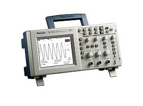 Tektronix TDS2024