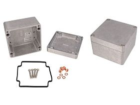 Hammond Manufacturing 1590Z235