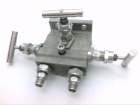 Гидравлический клапан SSM3PDFS8FL от WHITEY