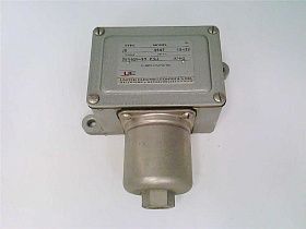 Реле давления UNITED ELECTRIC J69547, 15A, 125/250В AC