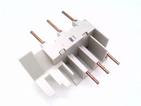 Комплект соединителей ALLEN BRADLEY 140-KCD4, 3-полюсный, для контакторов 140-MN и 100-M