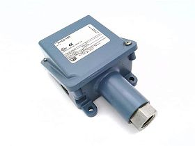 Реле давления UNITED ELECTRIC H100-193, 20-500PSI, SPDT, 1/2" FNPT