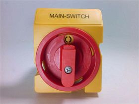 Кулачковый переключатель BACO SS3EV493 3-полюсный 16А желтый/красный