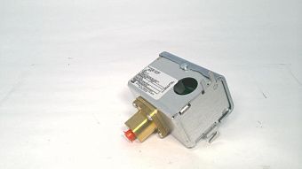 Реле давления United Electric 25B1E2F (1,4-13,8 бар)