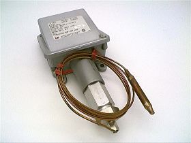 Температурный переключатель United Electric E100-2BCB (30-250°F, 15A, 480В)