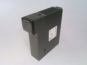 Фиктивный модуль GM4-DMMA для пустого слота ввода/вывода с 16-контактной клеммной колодкой