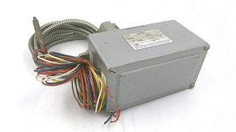 Реле давления United Electric M27B-8559, 35-39/30-34 PSI, 125/250 В, 15 А
