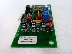 202-10A-1 Контроль температуры/процесса от HOFFMAN CONTROLS