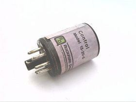 Реле управления ROCKFORD DYNATORQ 15-20-5, 8 контактов