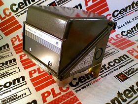 Реле давления UNITED ELECTRIC J302-8210-12796, 0-200 PSI