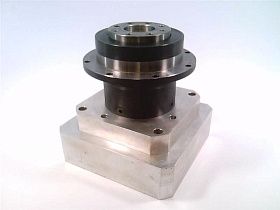 Планетарный редуктор NEUGART PLFE090-020 двухступенчатый