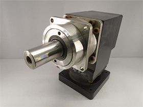 34-712-419-5933 Головка редуктора от THOMSON MICRON