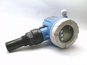 Ультразвуковой измеритель уровня Endress+Hauser FMU40-ARB2A2