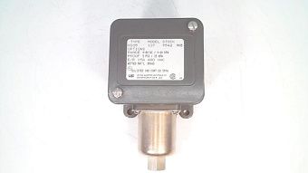 Реле давления UNITED ELECTRIC H105-137-9542, 0-20 кПа, латунь, 480 В