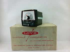 249 Контроль температуры/процесса от LOVE CONTROLS
