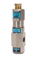 7021.100 Гидравлический регулятор давления, манометр и трансмиттер от CAT PUMPS