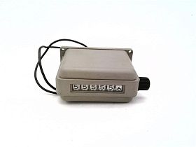 Счетчик электрический суммирующий B120506-010, 6-разрядный, 115В, с кнопкой сброса