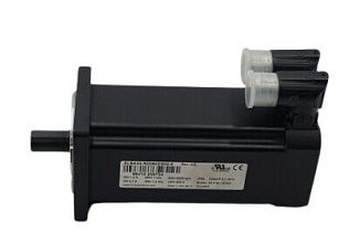 Серводвигатель синхронный B&R 8LSA.44EB045D100-3, 560В, 4500 об/мин, 3.2 Нм, IP64