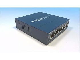 Коммутатор NETGEAR ProSafe GS105v5 гигабитный 5-портовый
