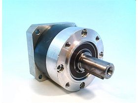 Планетарный редуктор Neugart PLE-120-005 с передаточным числом 5:1