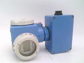 Расходомер Endress+Hauser AT70F-A1FD11ASC11 цифровой 24В постоянного тока