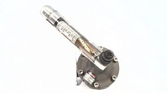 Регулятор расхода газа с клапаном Wallace & Tiernan 24A153SSXX2X, 200 PSI, нержавеющая сталь