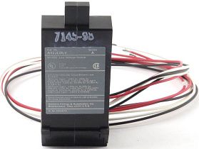 Автоматический выключатель Siemens A02JLDLV 12В DC с двумя вспомогательными контактами