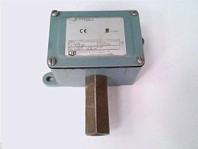 Реле давления United Electric J6-1199CA, 0-200 PSI, 15A, 480VAC