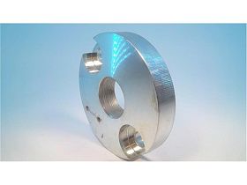 Фланец стальной закаленный с резьбовым отверстием 1-3/4" ABB NORSK KABEL 172C242H03