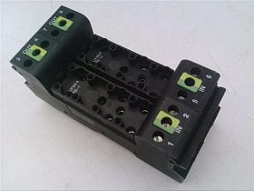 Базовый элемент UFBK4-PE-HB-BE Phoenix Contact для защитных штекеров PT, 30 мм