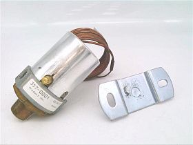 Термостат Powers Controls TH357D Limitem с погружным датчиком, диапазон 35-145°F