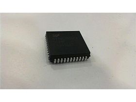 Контроллер последовательного ввода-вывода ST16C2552CJ44TR-F PQCC44