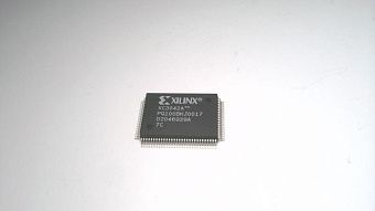 Логическая микросхема XC3042A-PQ100BKJ0017 производства XILINX